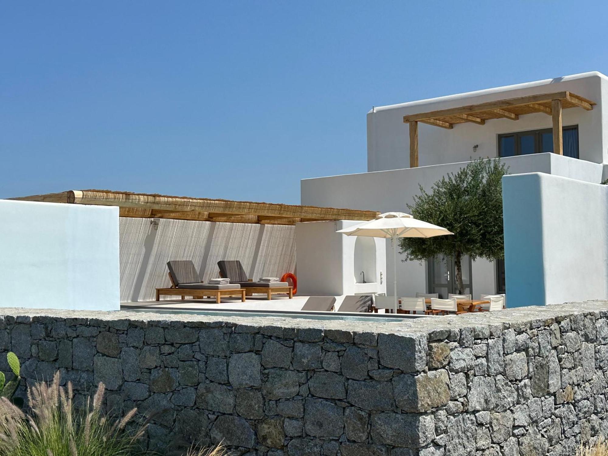 Alio Naxos Luxury Suites 圣乔治 外观 照片