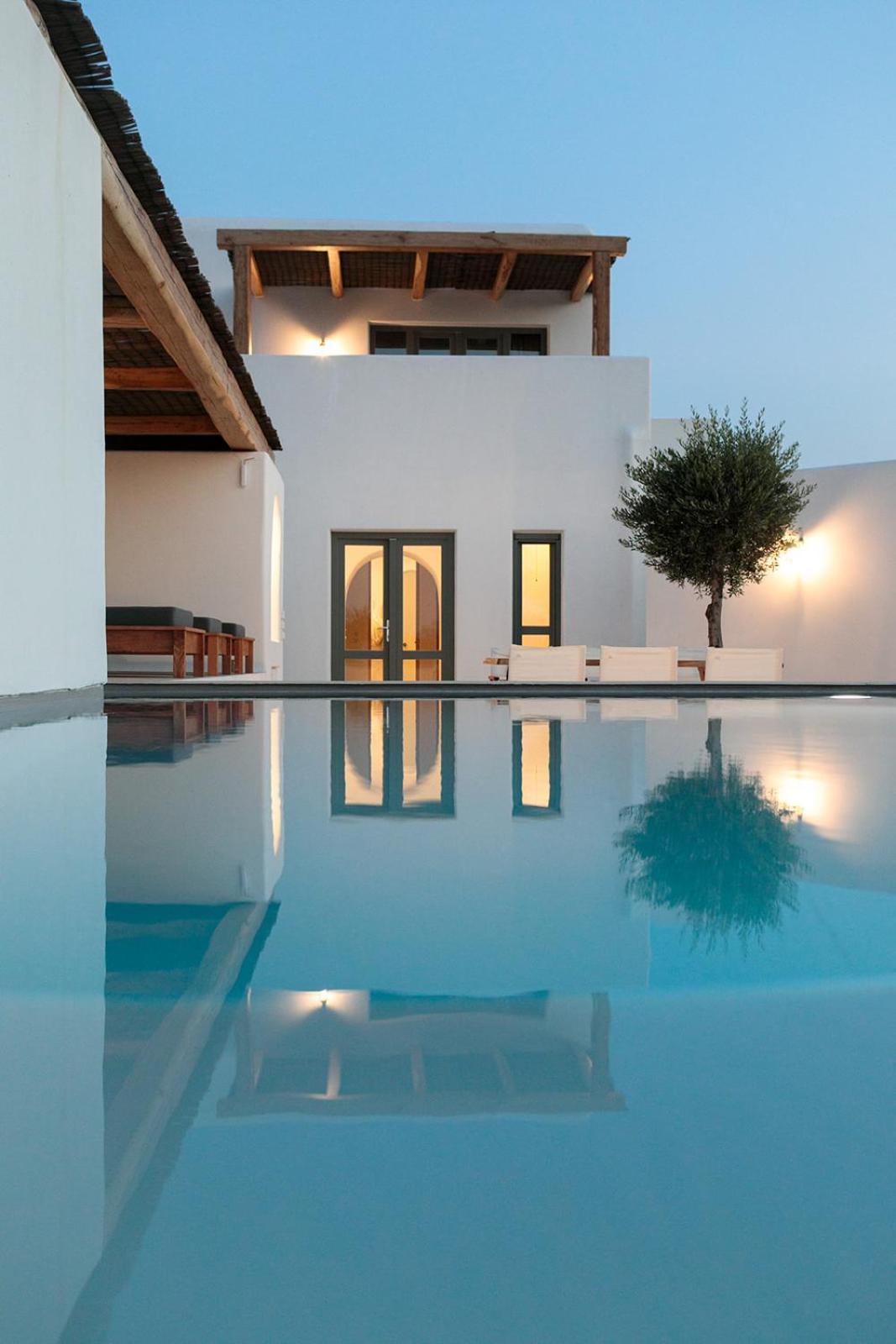 Alio Naxos Luxury Suites 圣乔治 外观 照片